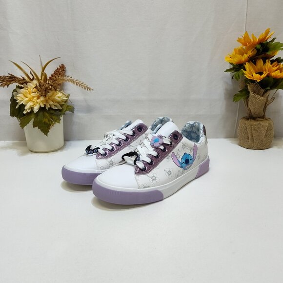 Disney Stitch Low Top Sneakers Womens 9 Lace-Up Glitter Accents Charm Keychain - Picture 2 of 9